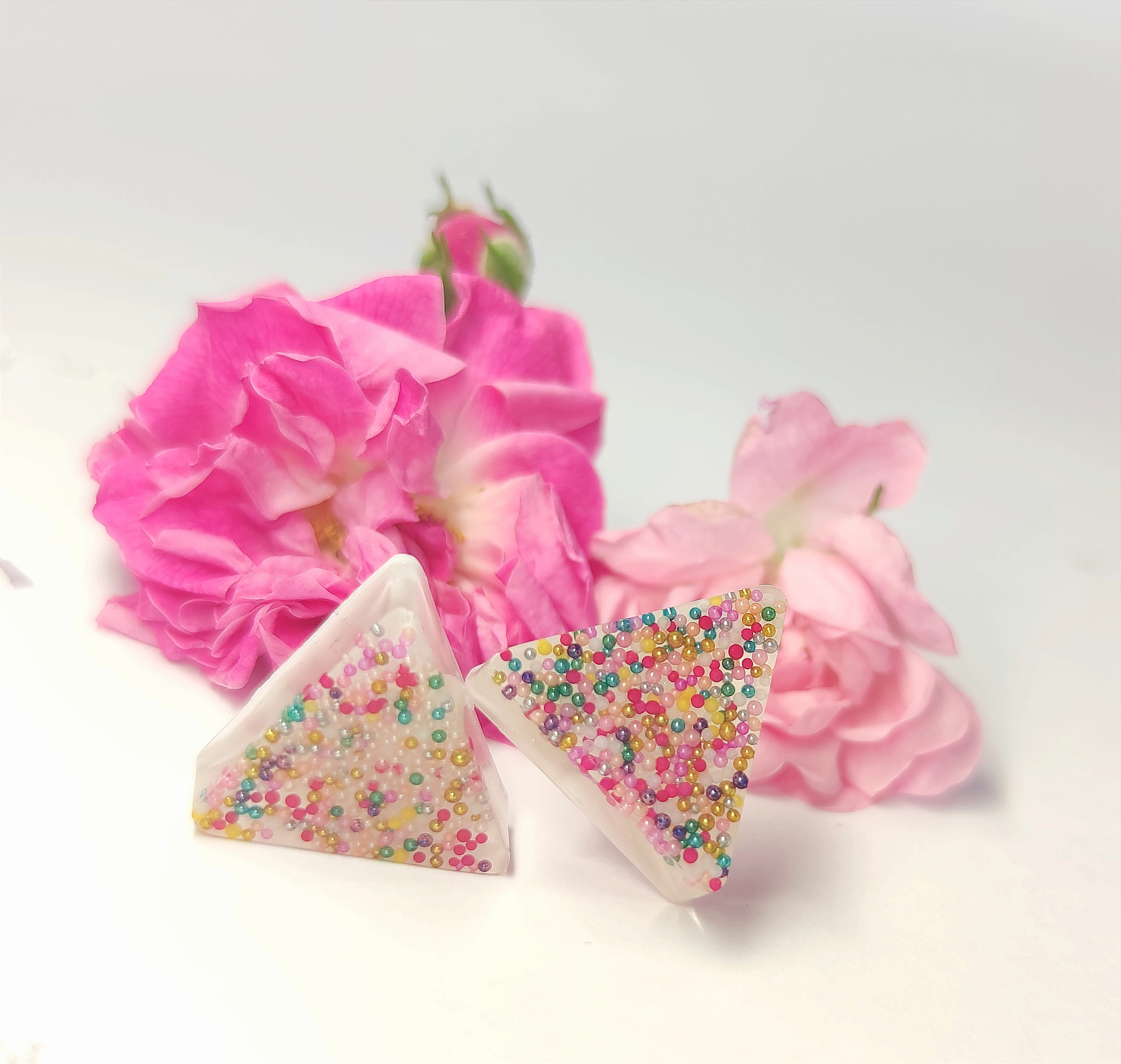 Бонбонени обици на винт - Handmasters.bg